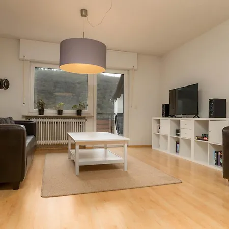 Apartment Riesling For 2 - 4 People - Billiards - Balcony With Mosel View - Parking - Wine Barrel Bar - Fully Equipped Kitchen - Netflix - Waiputv - 3 Km From Cochem