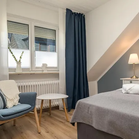 Riesling For 2 - 4 People - Billiards - Balcony With Mosel View - Parking - Wine Barrel Bar - Fully Equipped Kitchen - Netflix - Waiputv - 3 Km From Cochem * Klotten