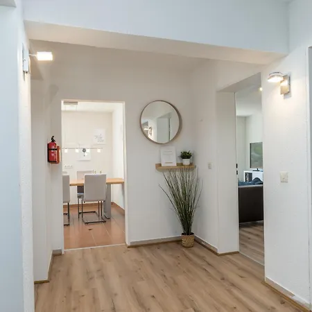 Daire Riesling For 2 - 4 People - Billiards - Balcony With Mosel View - Parking - Wine Barrel Bar - Fully Equipped Kitchen - Netflix - Waiputv - 3 Km From Cochem Klotten