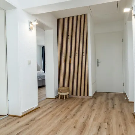 Riesling For 2 - 4 People - Billiards - Balcony With Mosel View - Parking - Wine Barrel Bar - Fully Equipped Kitchen - Netflix - Waiputv - 3 Km From Cochem Lägenhet *