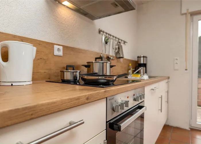 Apartment Riesling For 2 - 4 People - Billiards - Balcony With Mosel View - Parking - Wine Barrel Bar - Fully Equipped Kitchen - Netflix - Waiputv - 3 Km From Cochem *