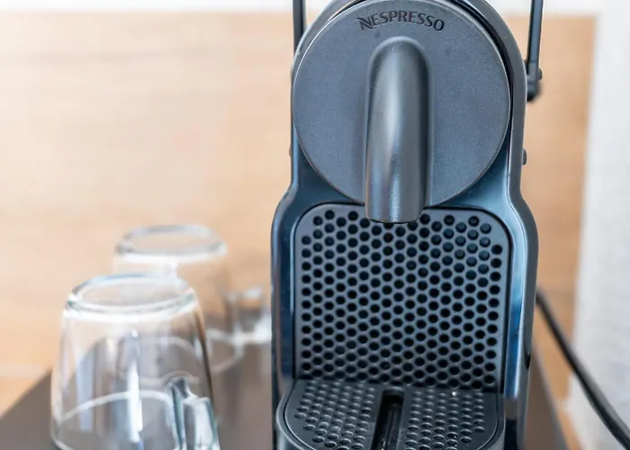 Riesling For 2 - 4 People - Billiards - Balcony With Mosel View - Parking - Wine Barrel Bar - Fully Equipped Kitchen - Netflix - Waiputv - 3 Km From Cochem Lägenhet Klotten