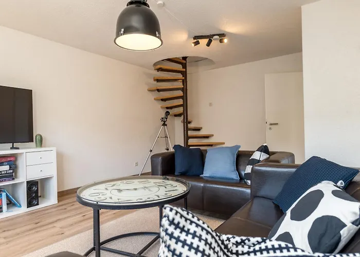 Riesling For 2 - 4 People - Billiards - Balcony With Mosel View - Parking - Wine Barrel Bar - Fully Equipped Kitchen - Netflix - Waiputv - 3 Km From Cochem Lägenhet Klotten